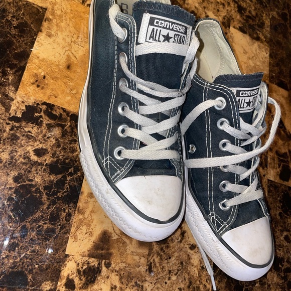 Black Converse - Picture 2 of 4